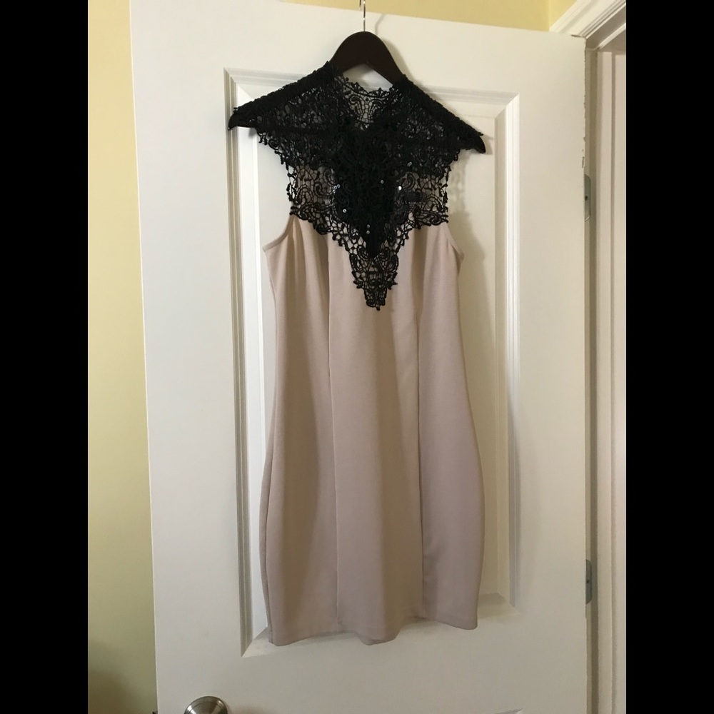 Lipsy Black Tan Lace Cocktail Dress 🖤